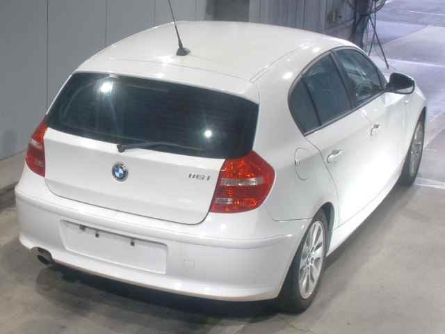 BMW 1 SERIES 2010