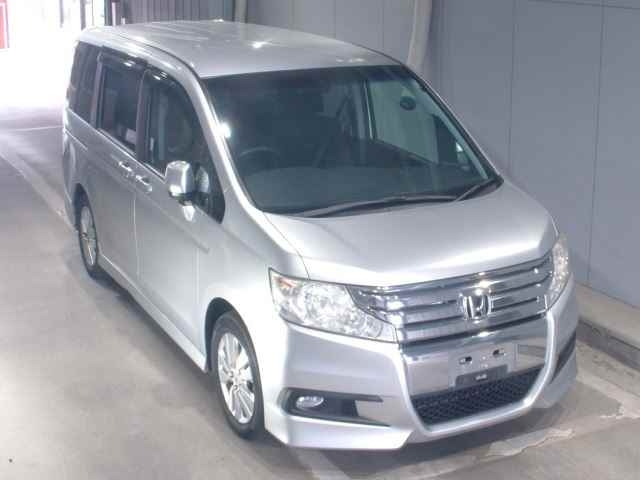 HONDA STEP WAGON 2010