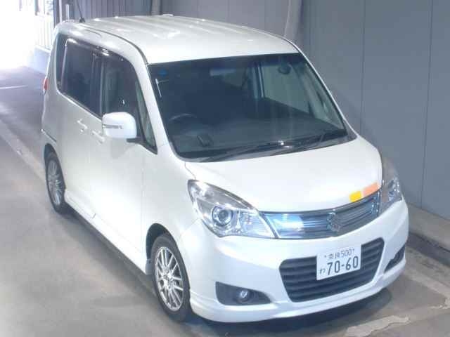 SUZUKI SOLIO 2014