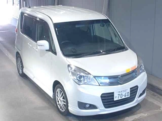 SUZUKI SOLIO 2014