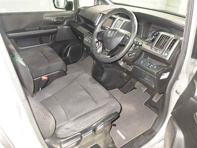 HONDA STEP WAGON 2010