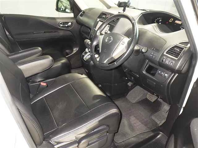 NISSAN SERENA 2012
