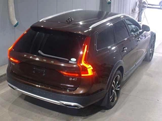 VOLVO V90 2019