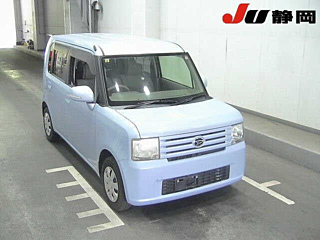 DAIHATSU MOVE CONTE 2010