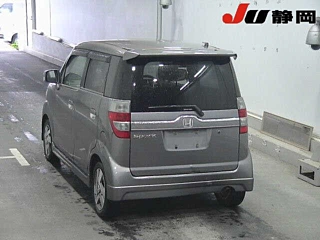 HONDA ZEST 2010