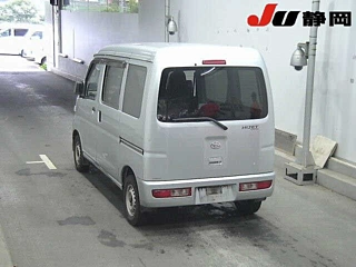 DAIHATSU HIJET VAN 2017