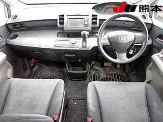 HONDA FREED 2011