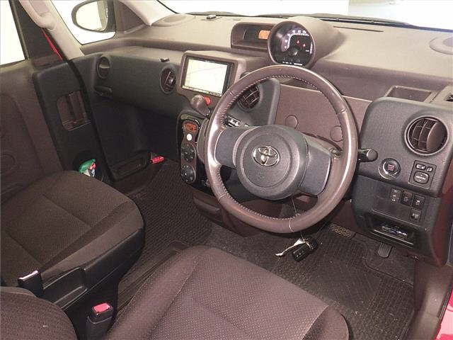 TOYOTA PORTE 2014