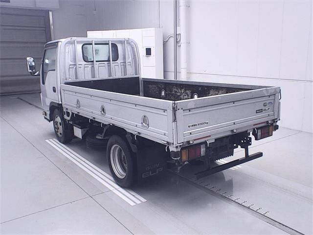 ISUZU ELF 2015