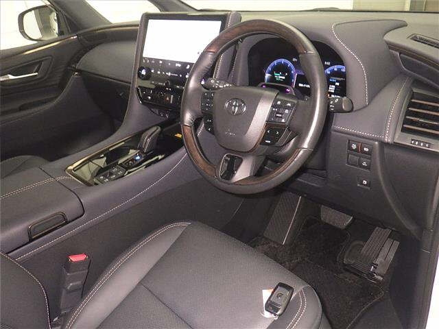 TOYOTA ALPHARD 2024