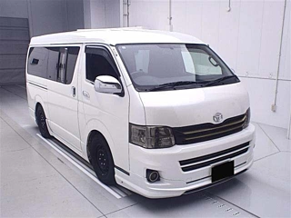 TOYOTA HIACE 2014