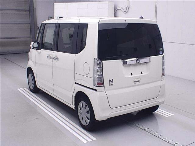 HONDA N BOX 2016