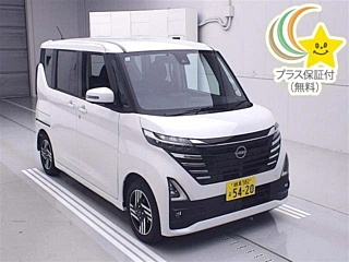 NISSAN ROOX 2024