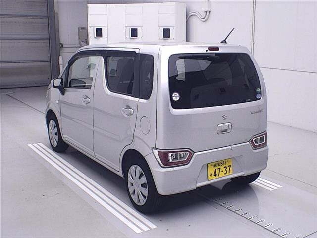 SUZUKI WAGON R 2017
