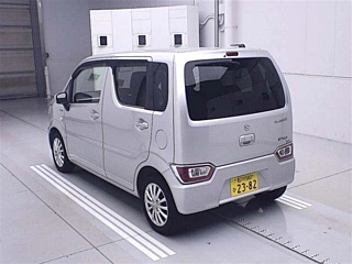 SUZUKI WAGON R 2019