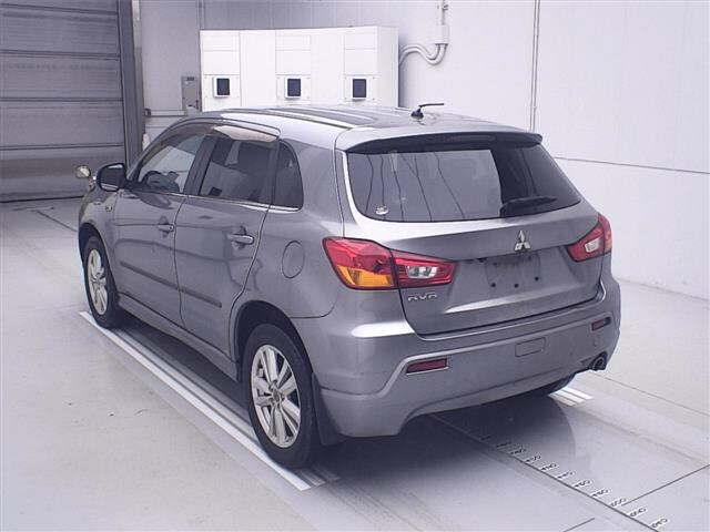 MITSUBISHI RVR 2012