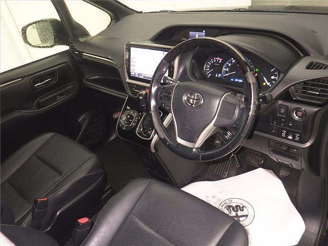 TOYOTA ESQUIRE 2016