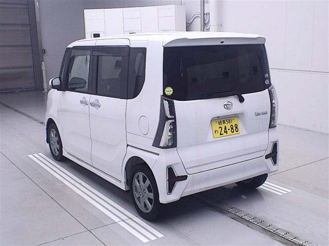 DAIHATSU TANTO 2020