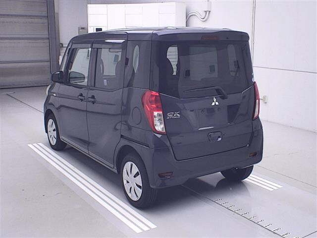 MITSUBISHI EK SPACE 2016