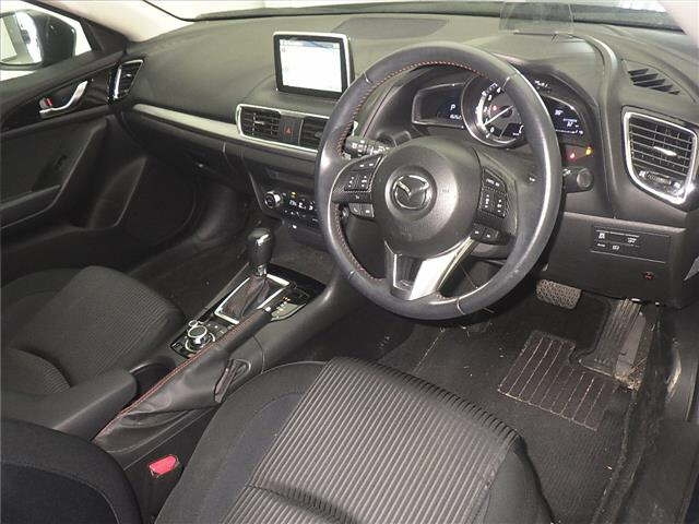 MAZDA AXELA 2015
