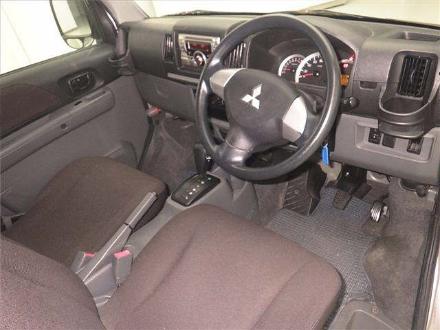 MITSUBISHI TOWNBOX 2011