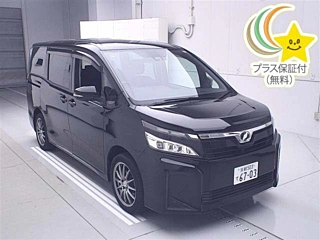 TOYOTA VOXY 2020