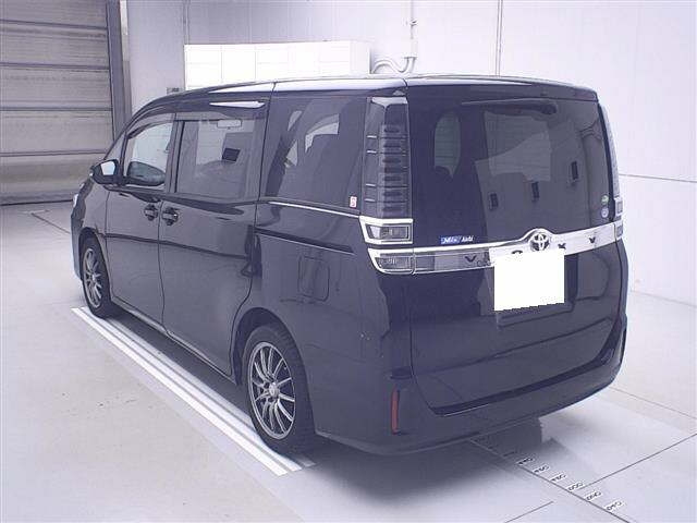 TOYOTA VOXY 2020