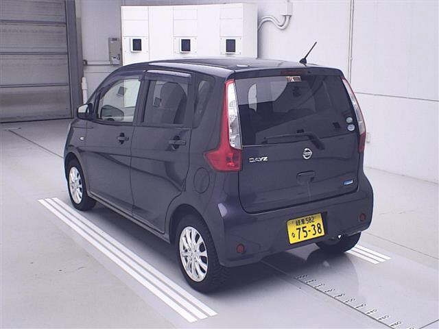 NISSAN DAYZ 2015