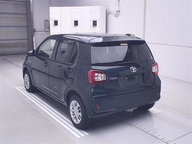 TOYOTA PASSO 2016