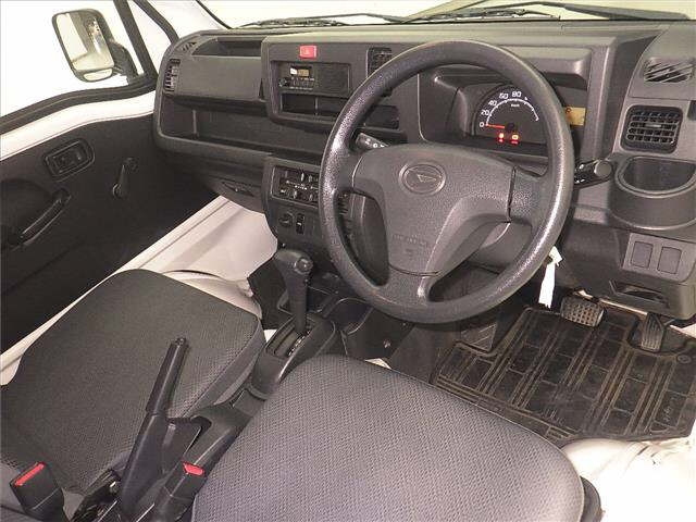 DAIHATSU HIJET TRUCK 2015