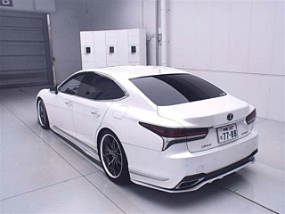 LEXUS LS 2018