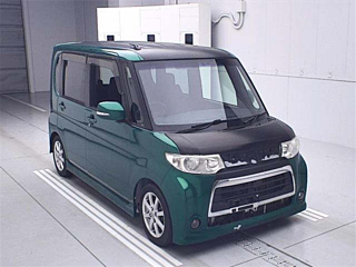 DAIHATSU TANTO 2012