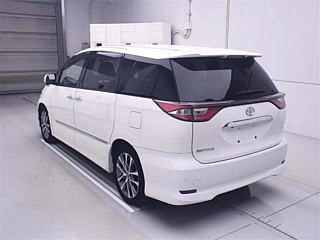 TOYOTA ESTIMA 2017