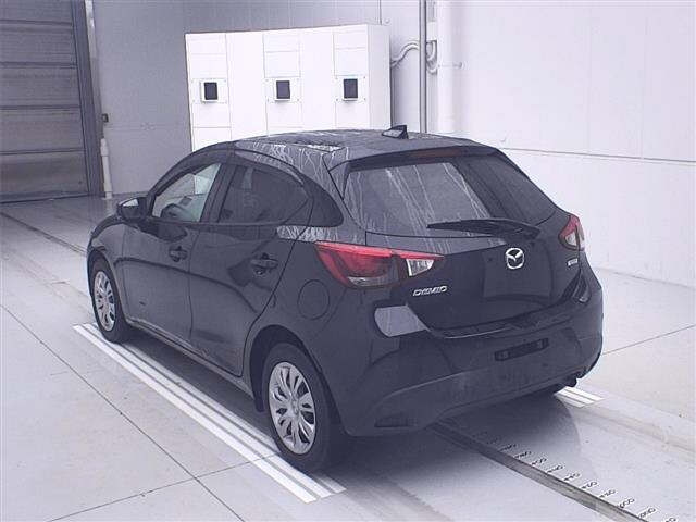MAZDA DEMIO 2018