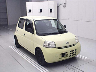 DAIHATSU ESSE 2010