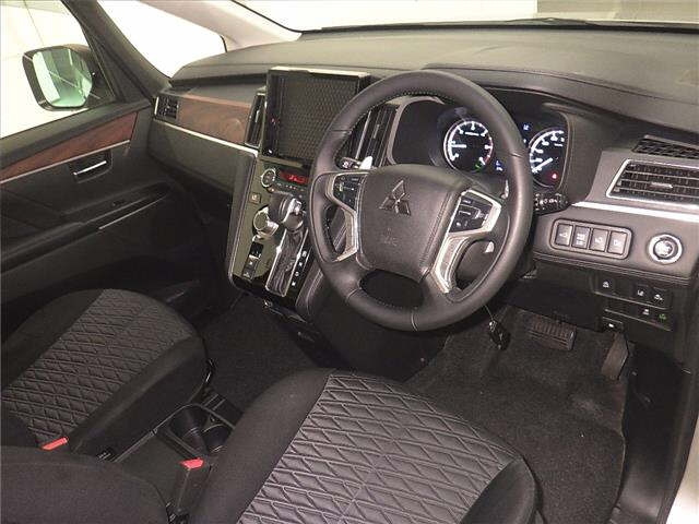 MITSUBISHI DELICA D5 2019