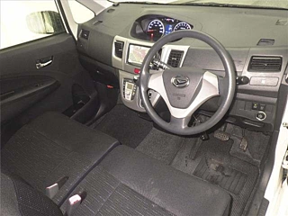 DAIHATSU MOVE 2012