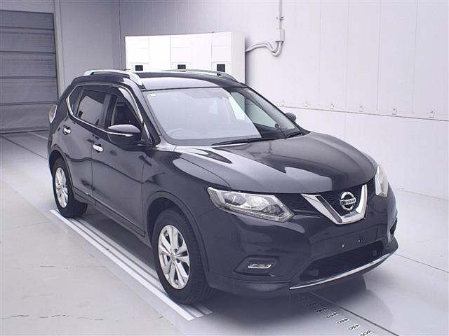 NISSAN X-TRAIL 2015