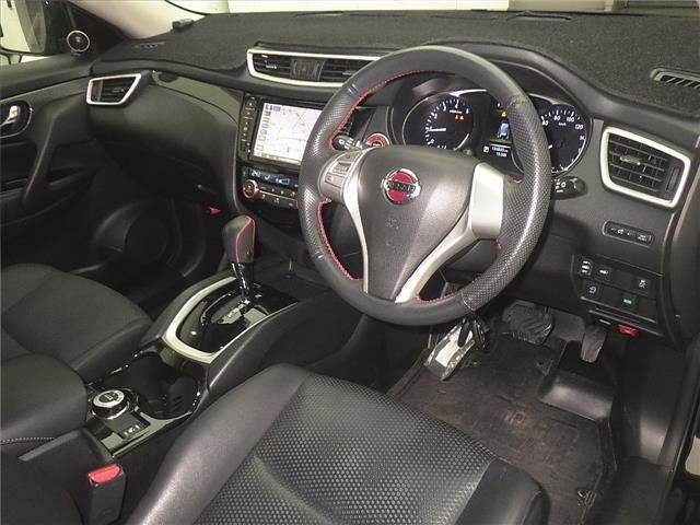 NISSAN X-TRAIL 2015