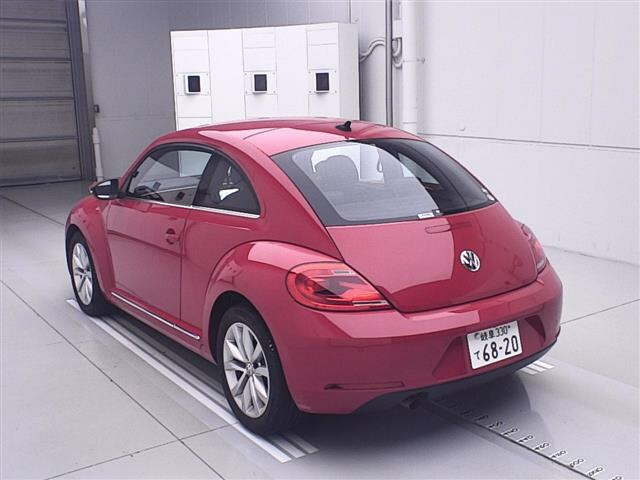 VOLKSWAGEN THE BEETLE 2016