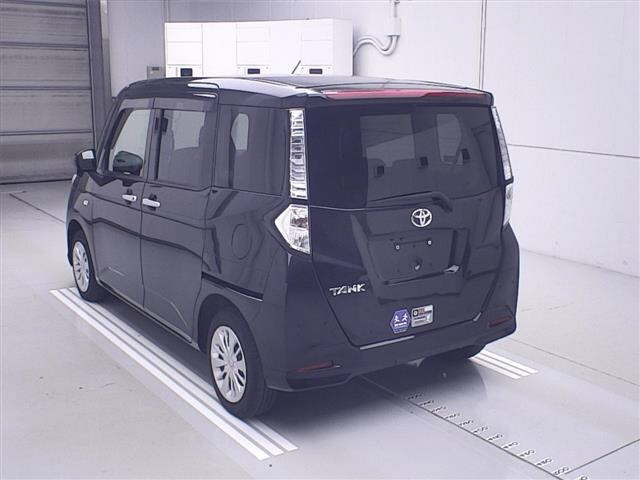 TOYOTA TANK 2019