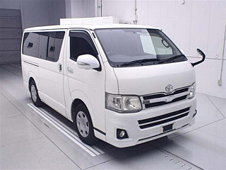 TOYOTA HIACE VAN 2013