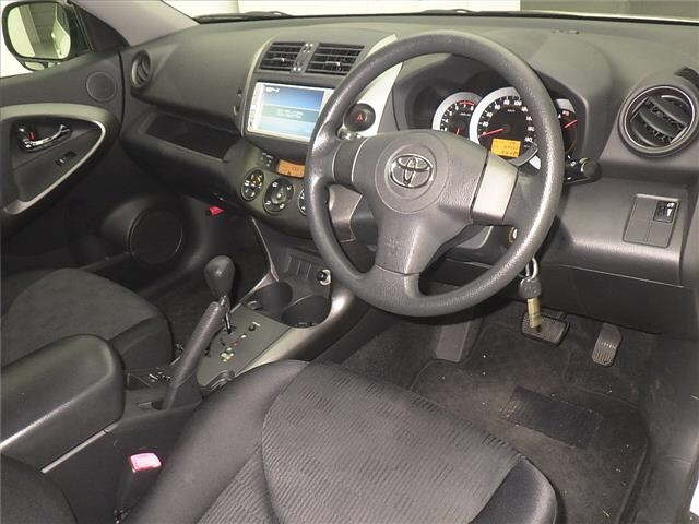 TOYOTA RAV4 2009