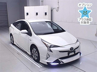 TOYOTA PRIUS 2016