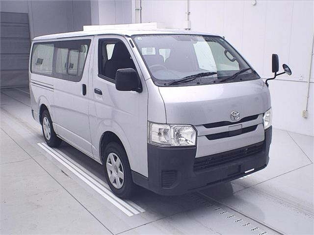 TOYOTA REGIUS ACE VAN 2018
