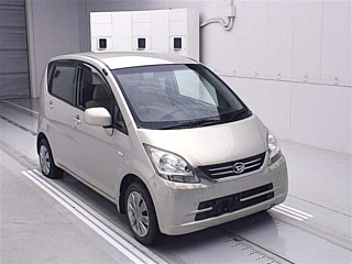DAIHATSU MOVE 2010