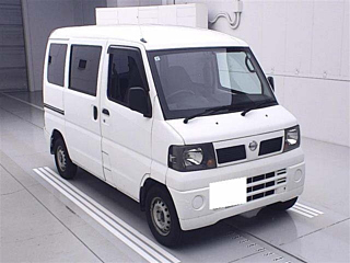 NISSAN CLIPPER VAN 2010