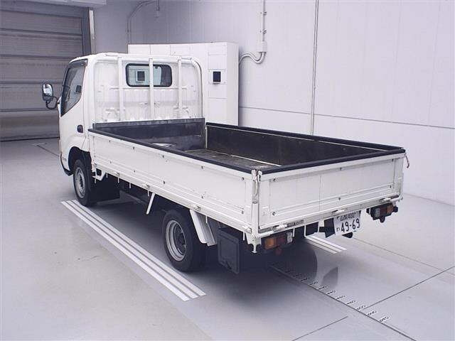 TOYOTA DYNA 2024