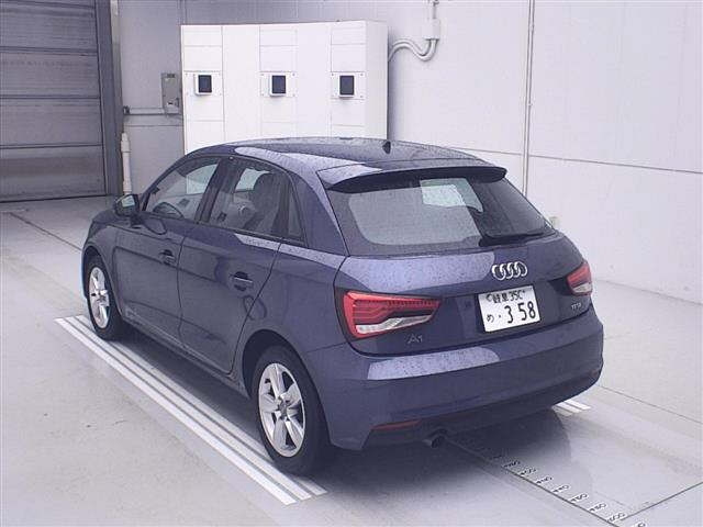 AUDI A1 2015