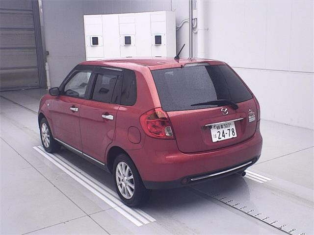 MAZDA VERISA 2013